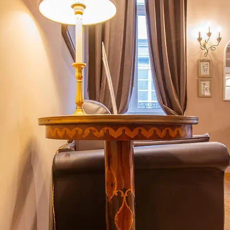 Apartment Quovis Domus, Comfort Nel Cuore Di